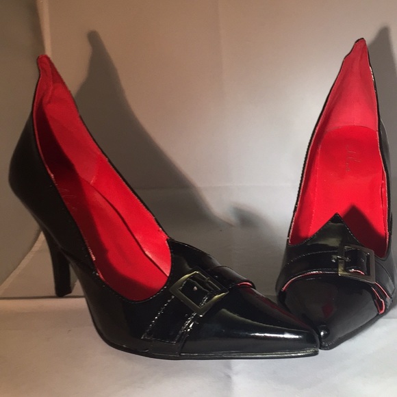 Ellie Shoes - Witch heels